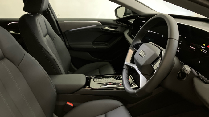 Audi A6 210kW 83kWh Sport 5dr Auto Electric Hatchback - Image 24